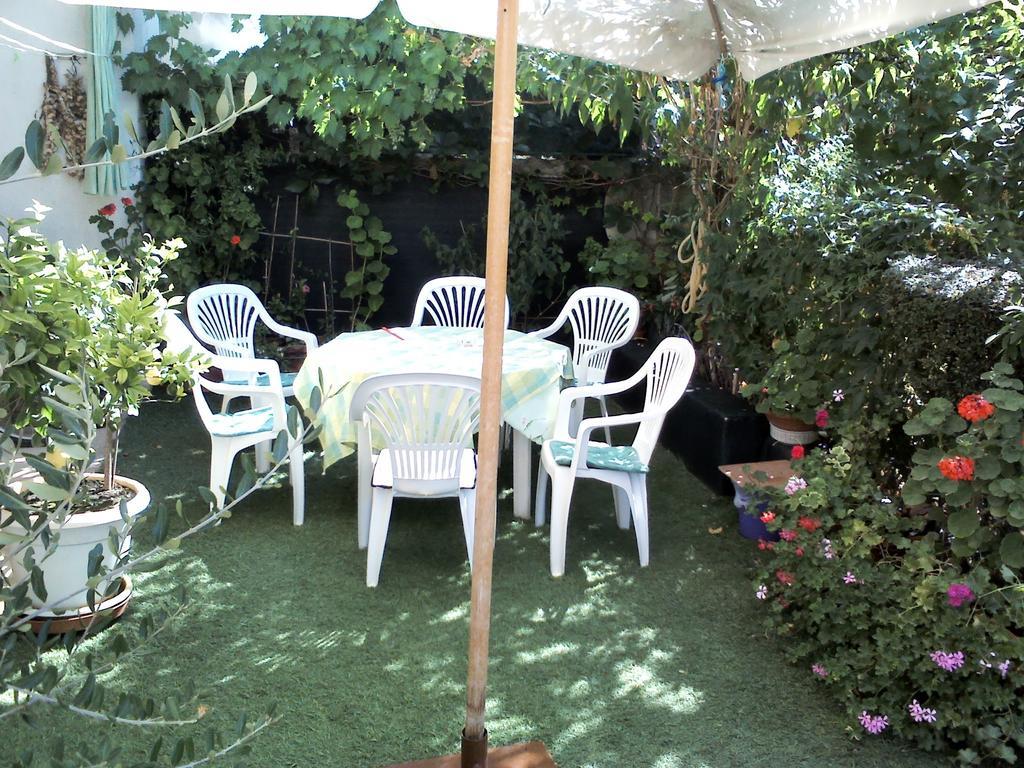 Apartment Artusi Pula Pokoj fotografie