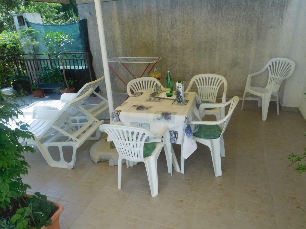 Apartment Artusi Pula Exteriér fotografie