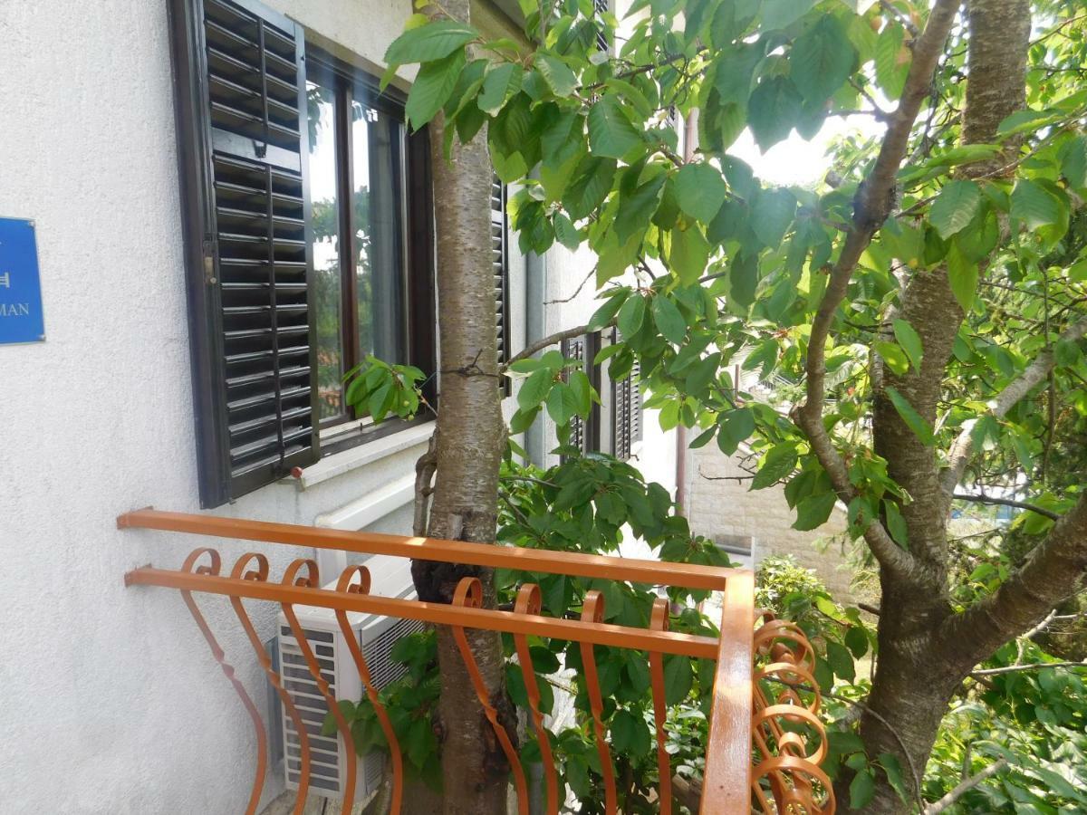 Apartment Artusi Pula Exteriér fotografie
